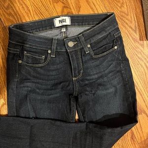 Paige Size 24, skinny jeans, flattering to curvy shapes. Fits 5’4